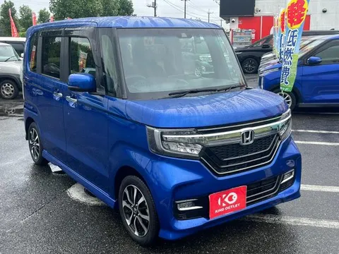 Honda N-BOX Custom