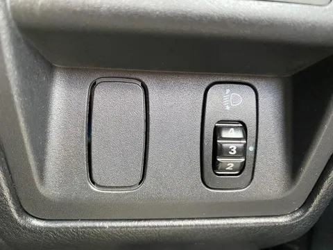 Nissan KIX