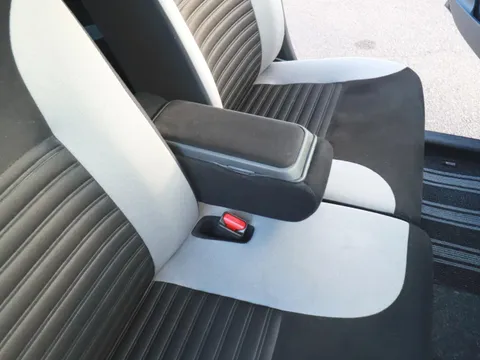 Toyota Pixis Joy