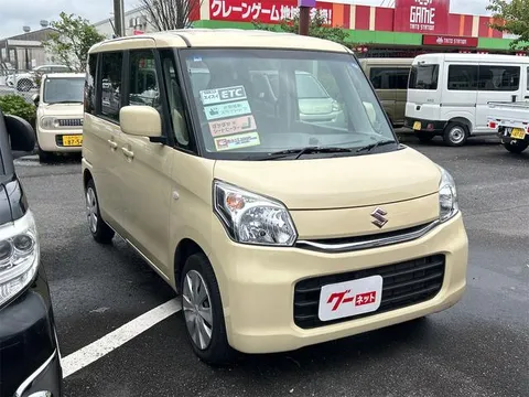Suzuki Spacia