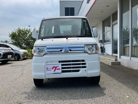 Mitsubishi Minicab Truck