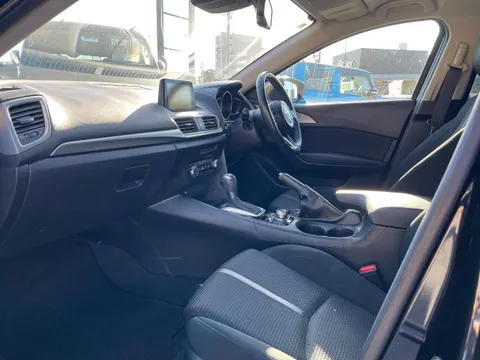 Mazda Axela Sport