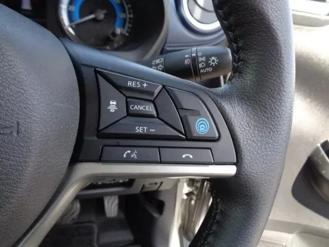 Mitsubishi eK X