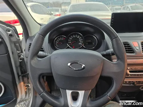 Renault SM3