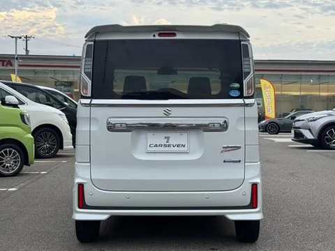 Suzuki Spacia Custom
