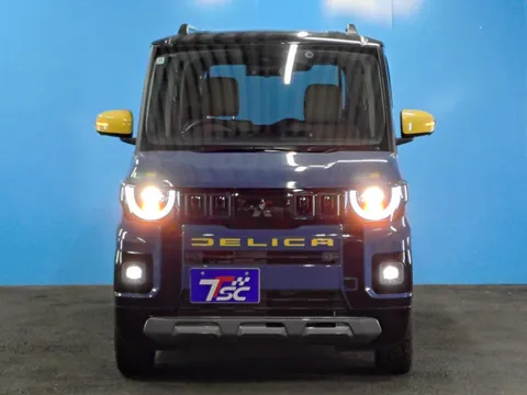 Mitsubishi Delica Mini
