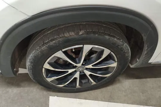Changan CS85