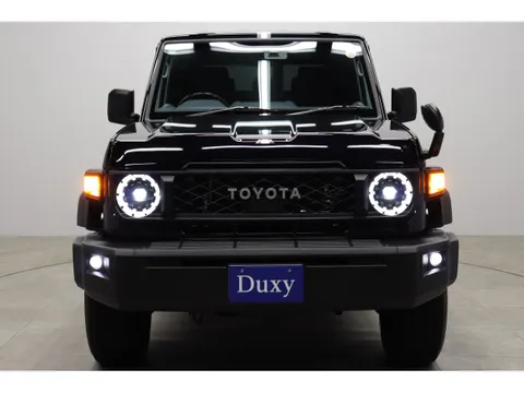 Toyota Land Cruiser 70