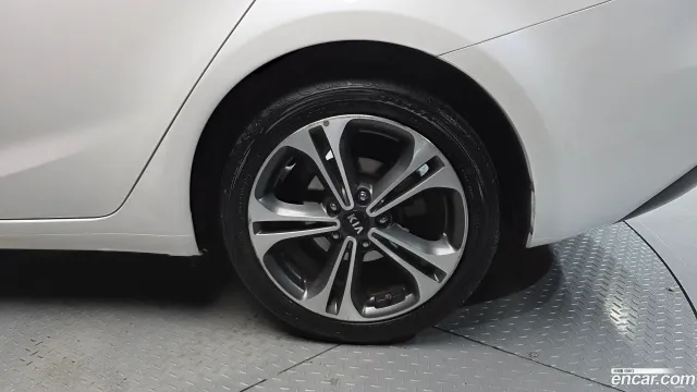 Kia Cerato (K3)