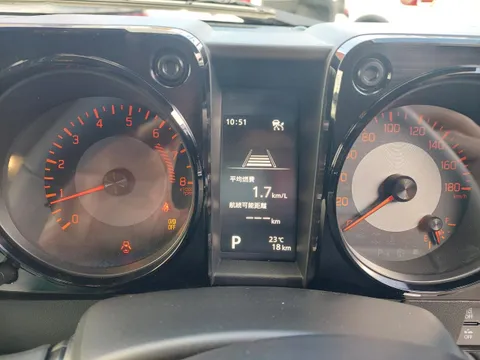 Suzuki Jimny Nomade