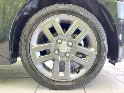 Mitsubishi Delica Mini