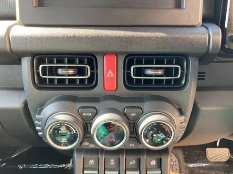 Suzuki Jimny Nomade