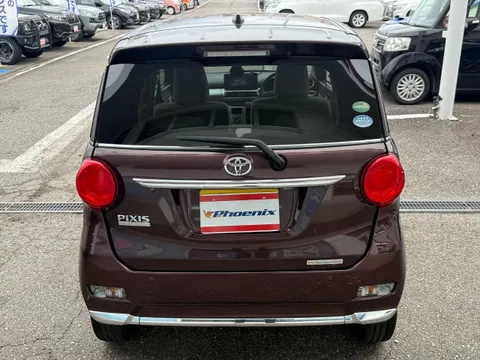 Toyota Pixis Joy