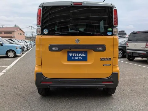 Suzuki Spacia Gear