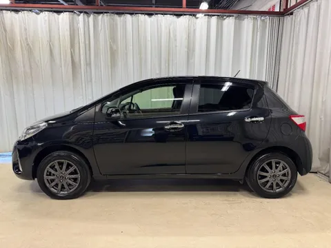Toyota Yaris (Vitz)