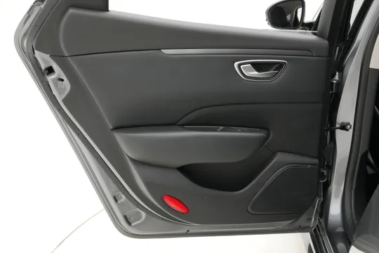 Renault Talisman (SM6)
