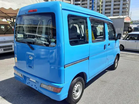 Daihatsu Hijet Cargo