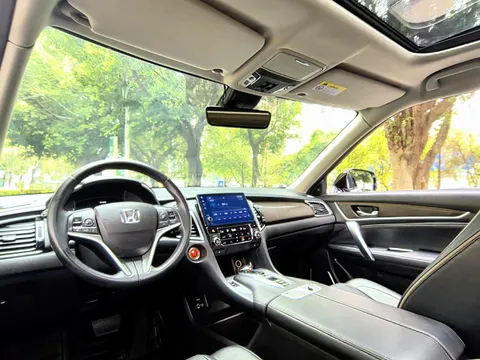 Honda Avancier