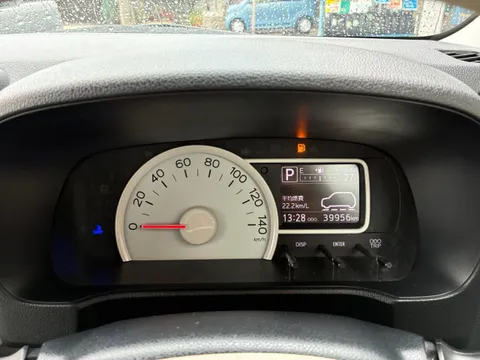 Daihatsu Mira Tocot