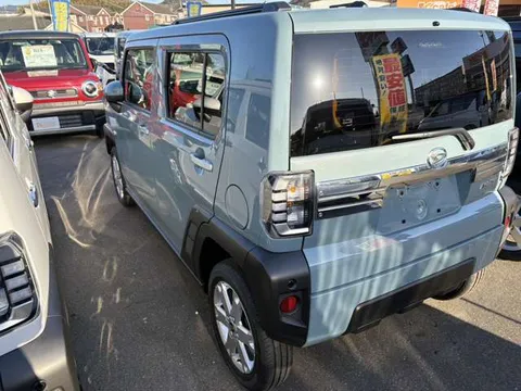 Daihatsu Taft