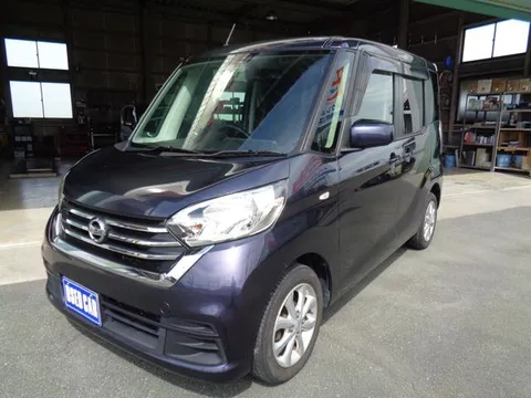 Nissan Dayz Roox