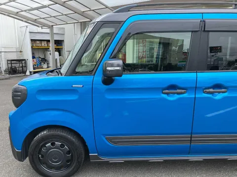 Suzuki Spacia Gear