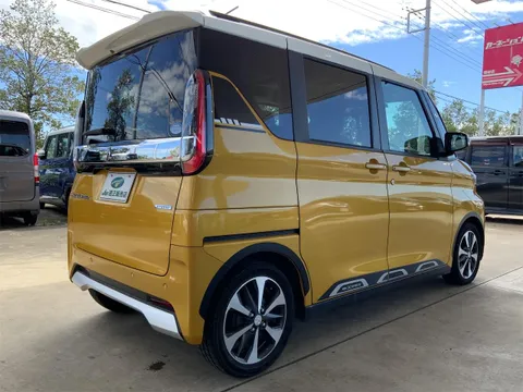 Mitsubishi eK X Space