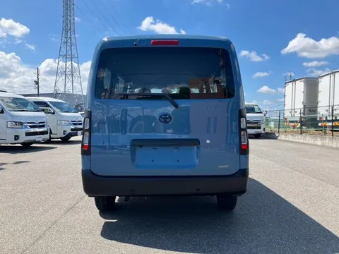 Toyota TownAce Van