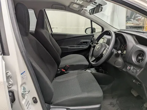 Toyota Yaris (Vitz)