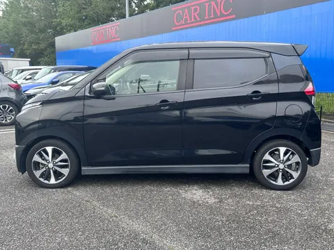 Mitsubishi eK X