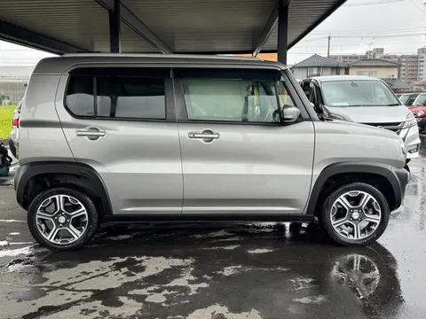 Mazda Flair Crossover