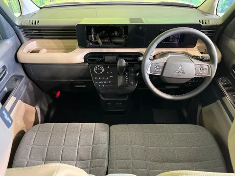Mitsubishi Delica Mini