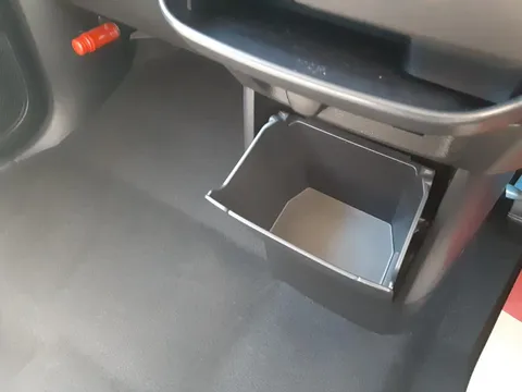 Mitsubishi eK X Space