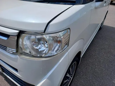 Honda N-BOX Slash