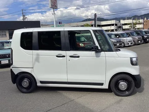 Honda N-BOX Joy