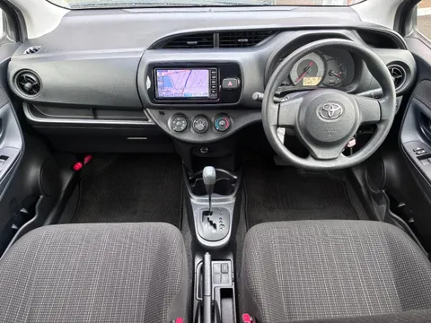 Toyota Yaris (Vitz)