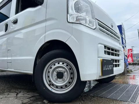 Nissan Clipper