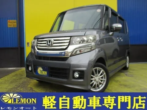 Honda N-BOX Custom
