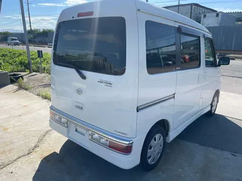 Daihatsu Atrai Wagon