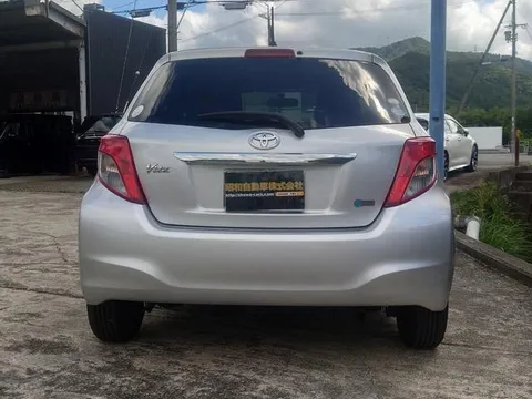 Toyota Yaris (Vitz)