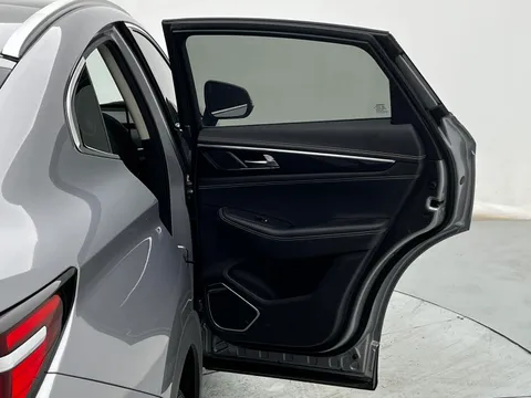 Changan CS85