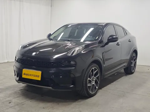Lynk & Co 05