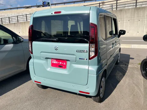 Suzuki Spacia