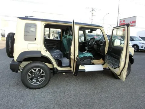Suzuki Jimny Nomade