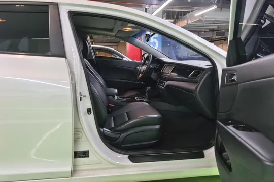 Hyundai Mistra