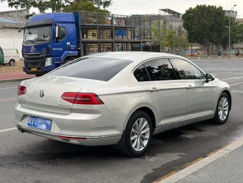 Volkswagen Magotan