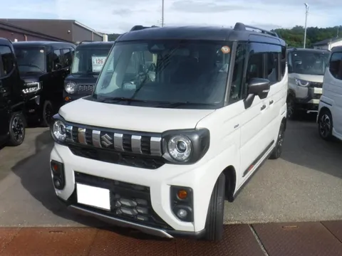 Suzuki Spacia Gear