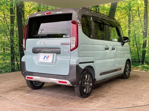 Suzuki Spacia Gear