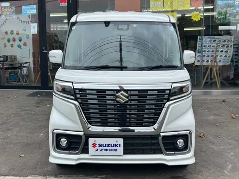 Suzuki Spacia Custom