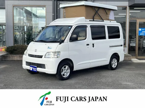 Toyota TownAce Van